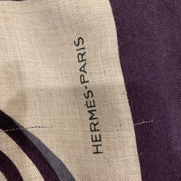 Hermès Silk Cashmere Scarf\wrap\shawl - Picture 3 of 4
